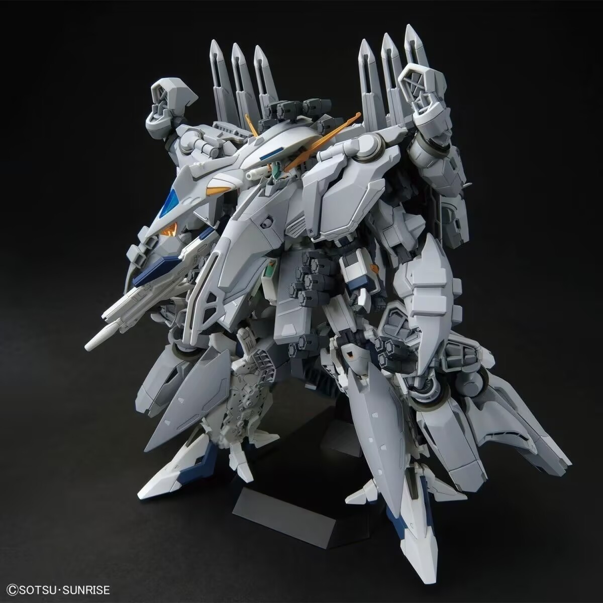 En stock. Kit de construcción  - Bandai Model Gundam Hg reseña y precio